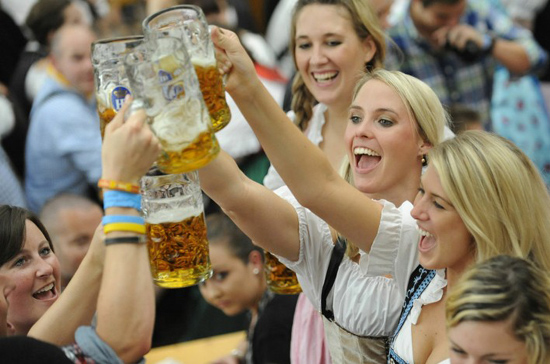 休假制度：欧洲最享受 亚洲最勤奋不朽情缘游戏手机版盘点各国带薪(图4)